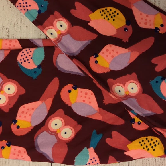 Lularoe OS NWOT Leggings multi-colored - Picture 2 of 4